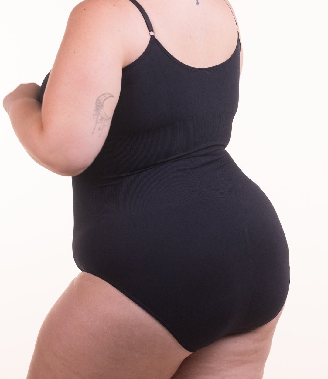 Body Curve – Body Moldeador con Abertura Higiénica (Tanga)