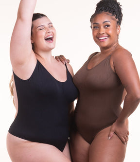 Body Curve Naked – Body Moldeador con Abertura Higiénica y Espalda Descubierta