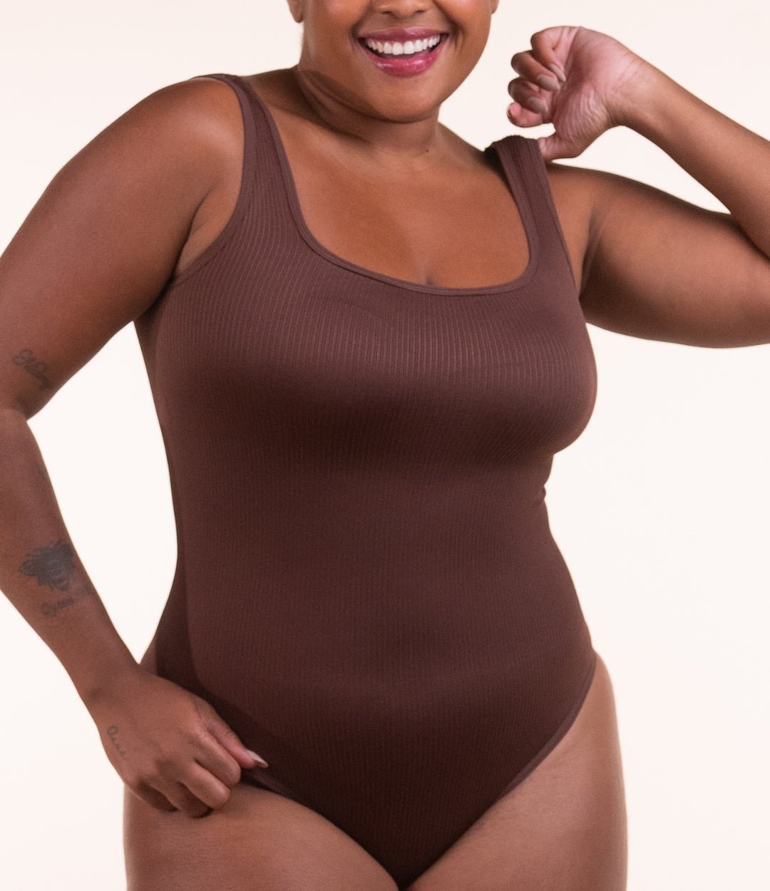 Body Shaper – Body moldeador acanalado con abertura higiénica