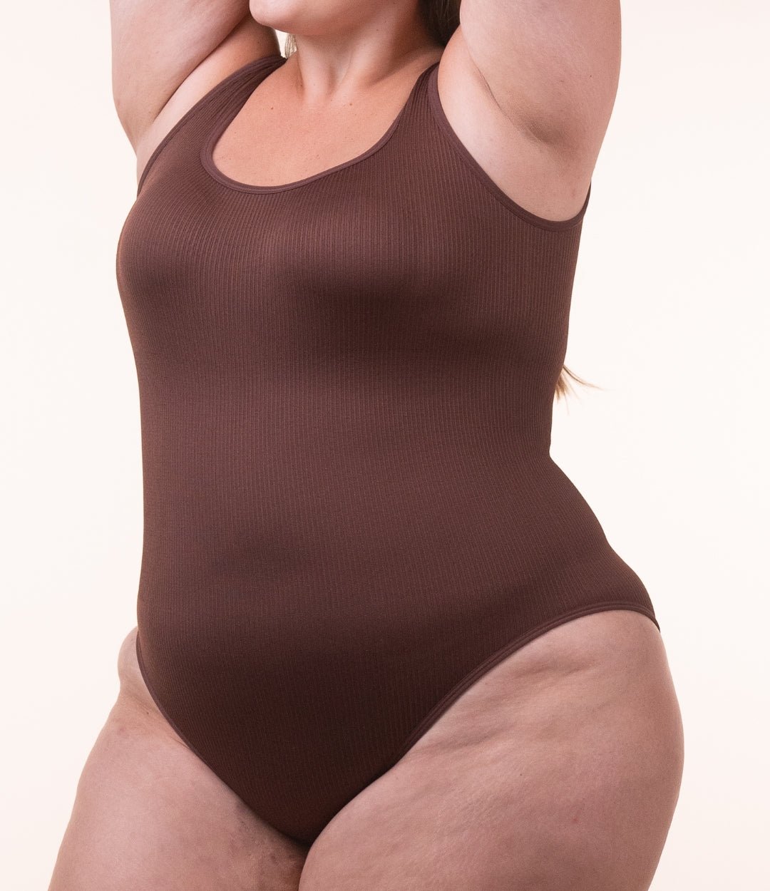 Body Shaper – Body moldeador acanalado con abertura higiénica