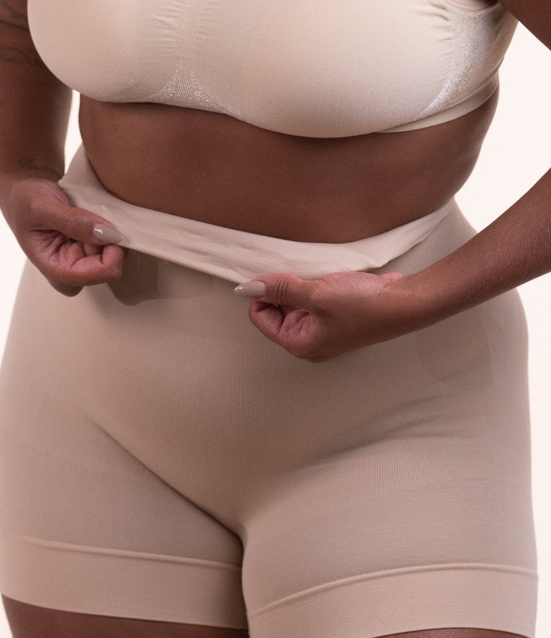 Mid Shaper - Short Moldeador de Cintura Media con Silicona