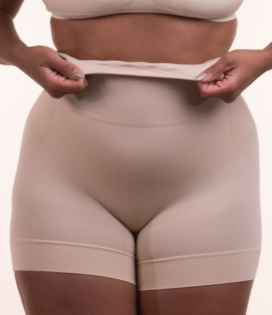 Mid Shaper - Short Moldeador de Cintura Media con Silicona